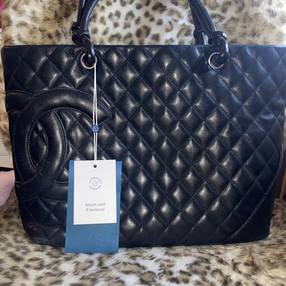 CHANEL Cambon line Large tote Black / black bag!